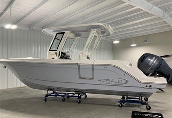 2022 Robalo R272 Alloy Gray  Boat